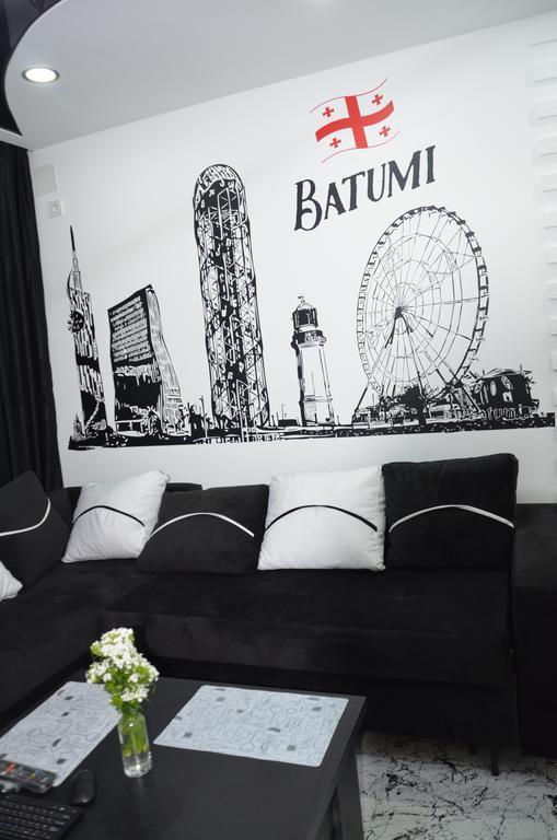 Studio "Black - White" Batumi Eksteriør bilde